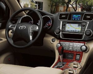 2013 Toyota Highlander dealer in Morristown