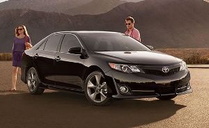 2014 Toyota Camry Hybrid in Morristown