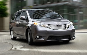 2015 Toyota Sienna dealer serving Summit